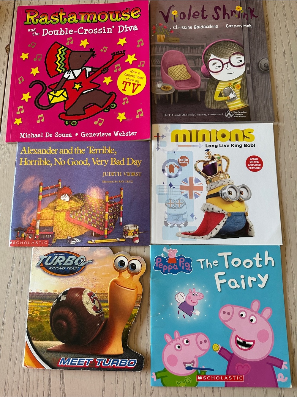 ⭐️2/$12⭐️ 6 book lot picture books pippa